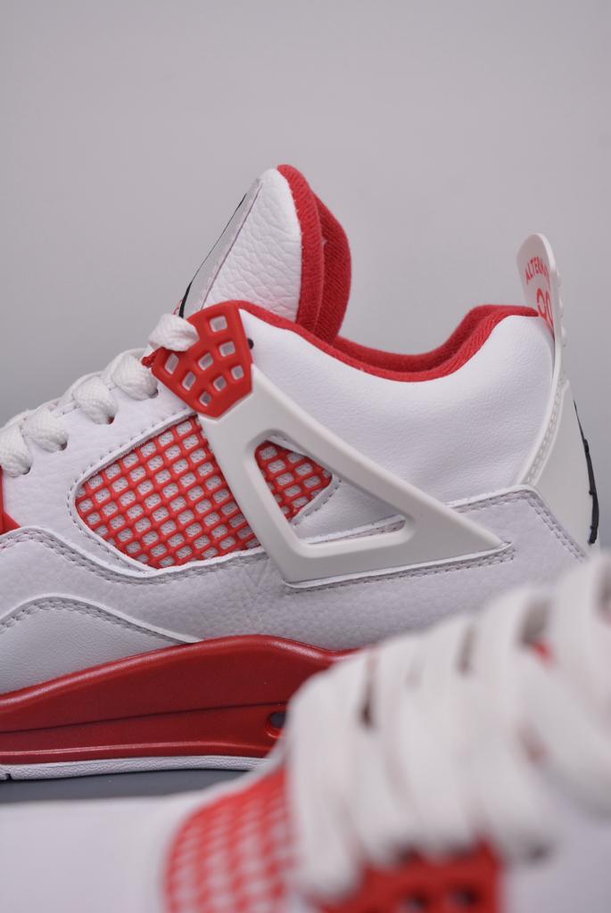 Nike Air Jordan 4 Retro "Alternate 89"