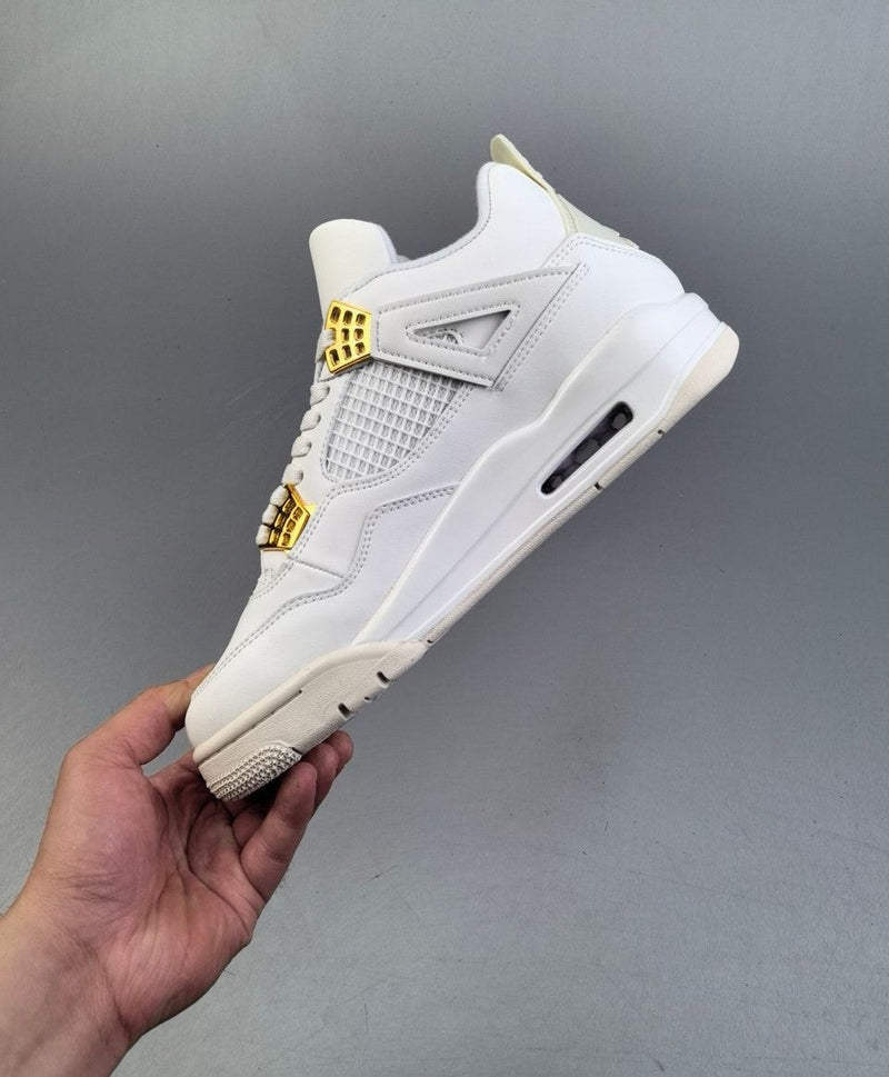 Nike Air Jordan 4 "Metallic Gold"